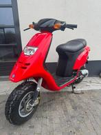 Piaggio typhoon 50cc 2 takt 7688 km nieuwstaat, Fietsen en Brommers, Scooters | Piaggio, Ophalen, Zo goed als nieuw, Overige modellen
