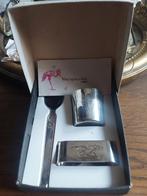 Mooi Vintage Engels Silverplated geboorte setje "Falstaff", Antiek en Kunst, Curiosa en Brocante, Ophalen of Verzenden
