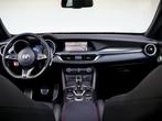 Alfa Romeo Stelvio 2.9 V6 AWD Quadrifoglio | Pano | Keramisc, Automaat, Gebruikt, 510 pk, Zwart