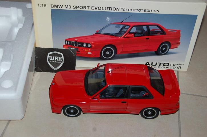 1:18 BMW M3 E30 SPORT EVOLUTION red Autoart 70566 WRH, Hobby en Vrije tijd, Modelauto's | 1:18, Zo goed als nieuw, Auto, Autoart