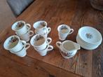 Wedgwood Conway 9x  kop en schotel en 1 melkkan., Huis en Inrichting, Ophalen, Zo goed als nieuw, Wedgwood, Kop(pen) en/of Schotel(s)