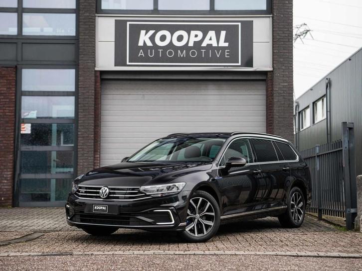 Volkswagen Passat 1.4 TSI GTE Highline | Trekhaak | 360° Ca, Auto's, Volkswagen, Bedrijf, Te koop, Passat, ABS, Achteruitrijcamera