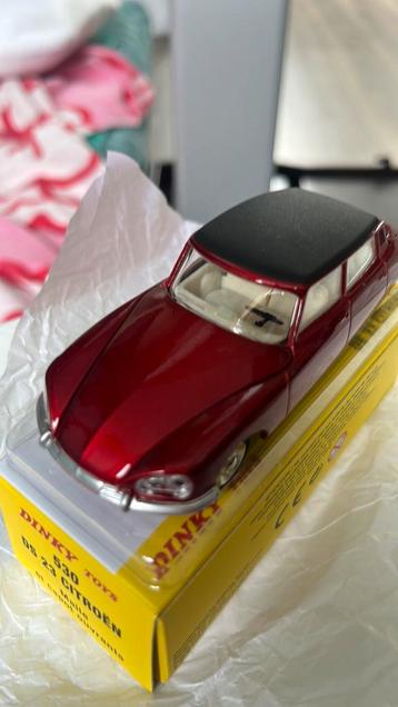 DINKY TOYS CITROËN DS 23 nr 530 speciale uitgave atlas beschikbaar voor biedingen