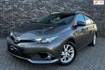 Toyota Auris Touring Sports 1.2T Dynamic Cruise|Camera|Stoel, Stof, Gebruikt, Huisgarantie, 4 cilinders