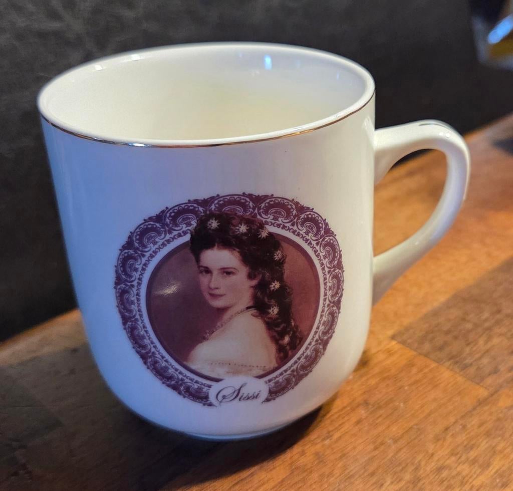 Mok Walter Heindl Wenen met Keizerin Sissi, Verzamelen, Ophalen of Verzenden, Gebruiksvoorwerp