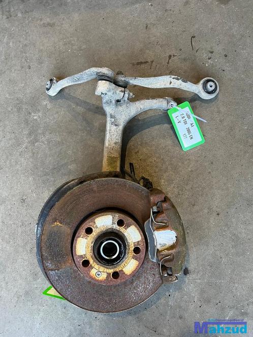 AUDI A4 B7 2.0 TDI links voor fusee wiellager 2004-2009, Auto-onderdelen, Ophanging en Onderstel, Audi, Gebruikt, Ophalen of Verzenden