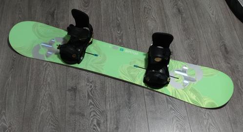 Burton X8 155CM Parkfly iii met Cartel Lo Back L, Sport en Fitness, Snowboarden, Gebruikt, Board, Ophalen of Verzenden