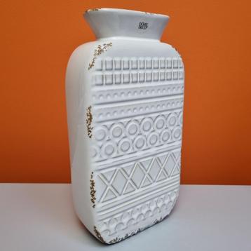 witte keramische design Dôme Deco vaas beschikbaar voor biedingen