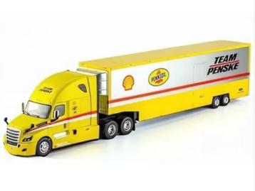 Freightliner Cascadia 2016 Team Penske 1/43 US trucks # 68 beschikbaar voor biedingen
