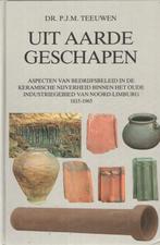Uit aarde geschapen - P.J.M. Teeuwen (hardcover), Boeken, Ophalen of Verzenden, Gelezen, P.J.M. Teeuwen