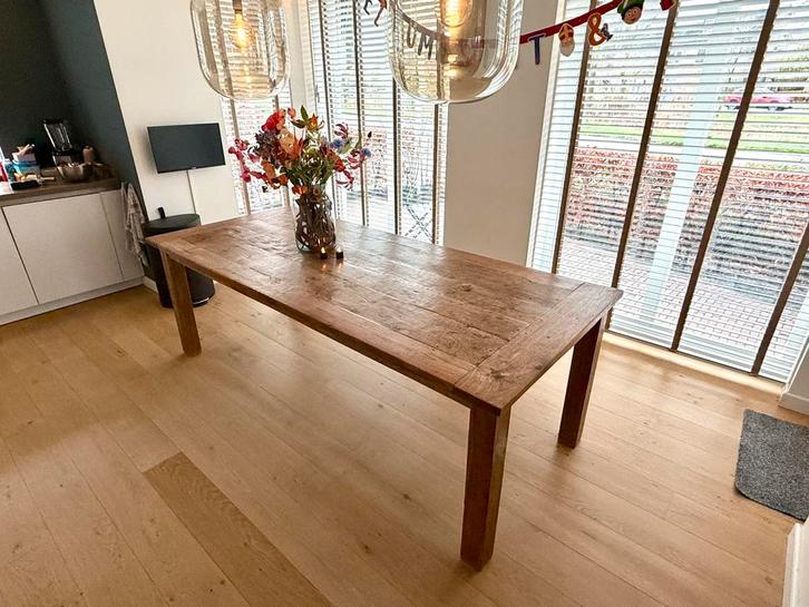 Stoere geborstelde teak tafel 230x100, Huis en Inrichting, Tafels | Eettafels, Zo goed als nieuw, 50 tot 100 cm, 200 cm of meer