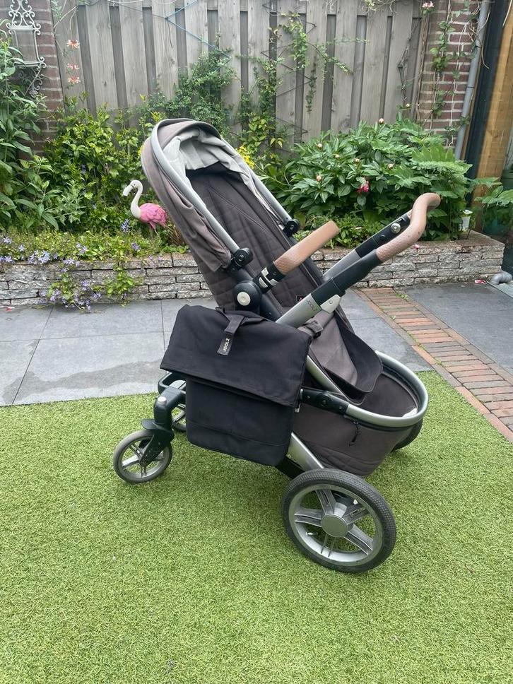 Zeer complete Joolz Geo, Kinderen en Baby's, Kinderwagens en Combinaties, Gebruikt, Combiwagen, Overige merken, Luchtbanden, Ophalen of Verzenden
