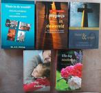 Ds. A.C. Uitslag: Diverse boeken - o.a. Thuis in de wereld!?, Ophalen of Verzenden, Zo goed als nieuw, Christendom | Protestants