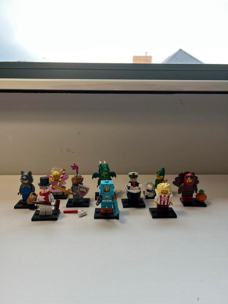 Lego Minifigures series 23, Verzamelen, Poppetjes en Figuurtjes, Zo goed als nieuw, Verzenden