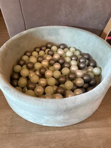 Baby Blauwe Ballenbak - Mooie Staat! beschikbaar voor biedingen