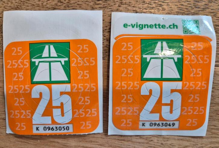 2 x vignet Zwitserland met aankoopbon, Tickets en Kaartjes, Autovignetten, Drie personen of meer