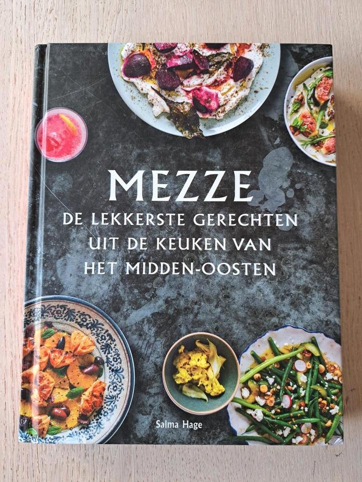 MEZZE - Salma Hage, Boeken, Kookboeken, Zo goed als nieuw, Midden-Oosten en Marokko, Ophalen of Verzenden