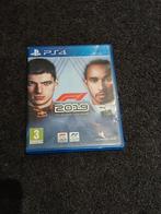 F1 2019 (PS4), Gebruikt, 1 speler, Racen en Vliegen, Eén computer