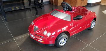 Zeer gave Alfa Romeo Spider trapauto Alfo Romeo 916 pedalcar beschikbaar voor biedingen
