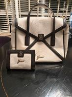 Mooie Guess Handtas met Bijpassende Portemonnee, Ophalen of Verzenden, Zo goed als nieuw, Wit, Handtas