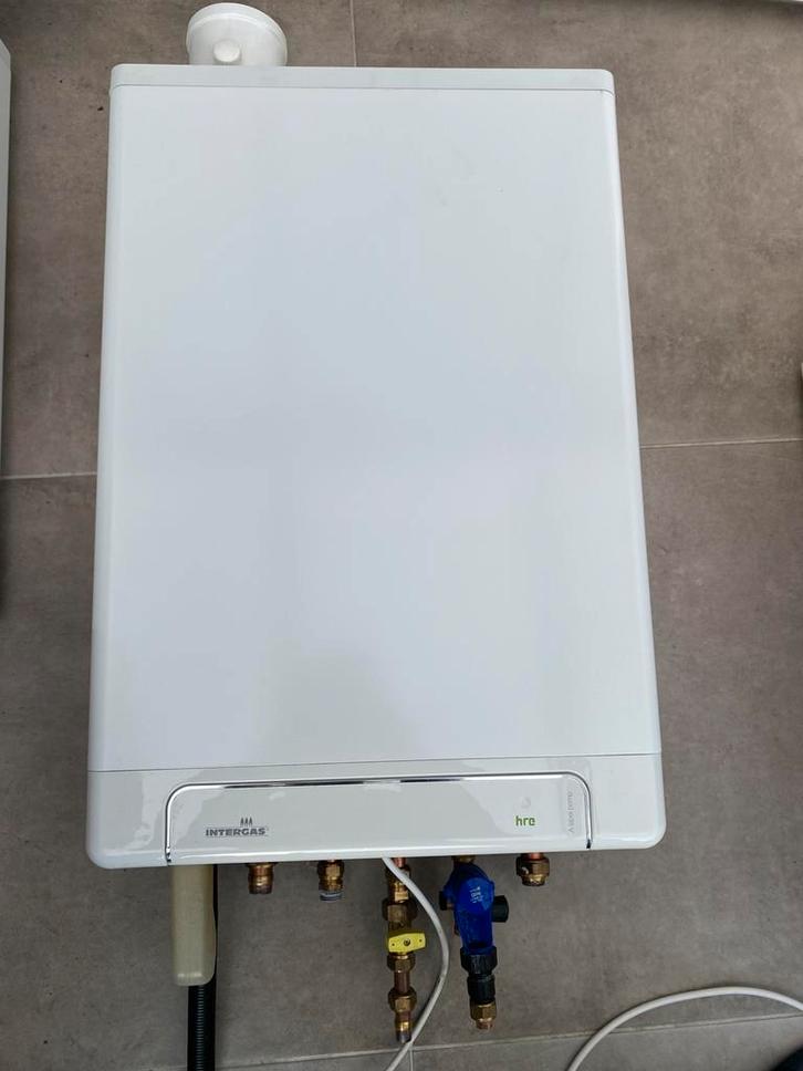 Intergas HRe 28/24a CV-ketel - Zo goed als nieuw!, Doe-het-zelf en Verbouw, Geisers en Boilers, Zo goed als nieuw, Geiser, Aardgas