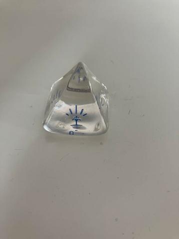 Glazen Piramide Presse-papier Vintage Blauw Decoratie Antiek beschikbaar voor biedingen