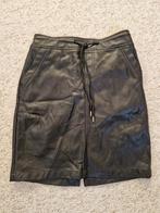Zwart (nep) leren rok maat M, Kleding | Dames, Rokken, Maat 38/40 (M), Zwart, Ophalen of Verzenden, Zo goed als nieuw