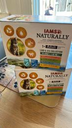 2x IAMS NATURALLY ADULT, Dieren en Toebehoren, Ophalen, Kat