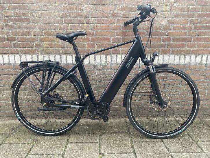 QWIC I MN7 2022 MIDDENMOTOR HERENFIETS 57 CM BELT DRIVE, Fietsen en Brommers, Fietsen | Heren | Herenfietsen, Zo goed als nieuw
