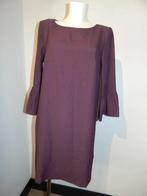 Ladress aubergine kleurige jurk onderkant mouw uitlopendM, Kleding | Dames, Jurken, Maat 38/40 (M), Verzenden, Paars, Zo goed als nieuw