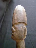 STAF PENDE CONGO AFRIKA 47 cm FRAAI GELAAT HOUT DRC, Antiek en Kunst, Ophalen of Verzenden