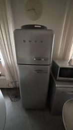 Smeg A++ prima uitziende & werkende retro koel-diepvrieskast, Witgoed en Apparatuur, Koelkasten en IJskasten, Ophalen, Gebruikt