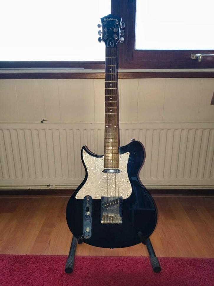 Linkshandige gitaar, Muziek en Instrumenten, Snaarinstrumenten | Gitaren | Elektrisch, Zo goed als nieuw, Solid body, Overige merken