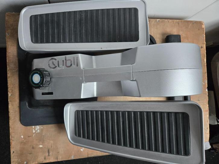 Cubii bureaufiets, Sport en Fitness, Fitnessapparatuur, Zo goed als nieuw, Stoelfiets, Benen, Kunststof, Ophalen