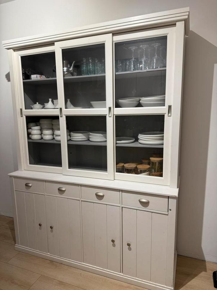 €125,-VANDAAG OPHAlEN.  Vitrinekast, buffetkast, servicekast, Huis en Inrichting, Kasten | Buffetkasten, Gebruikt, 200 cm of meer