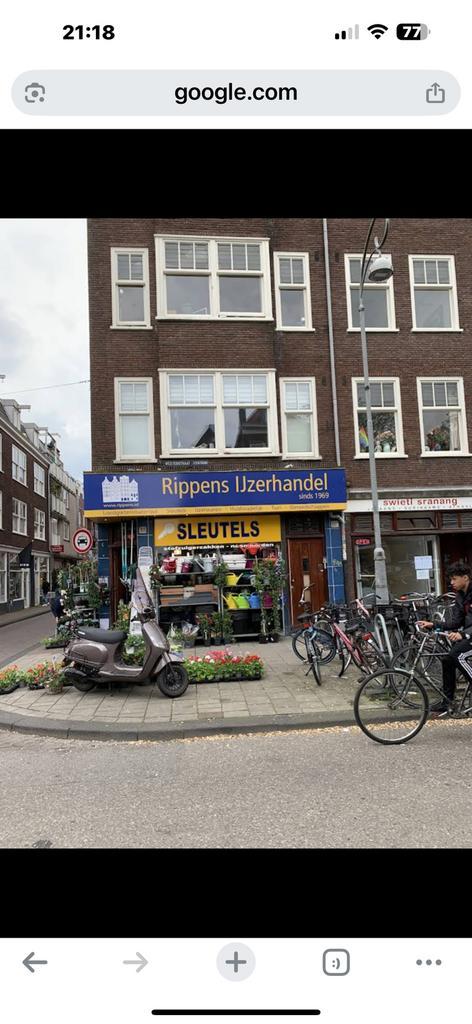 Ter in de plaatsstelling aangeboden winkel in Amsterdam, Zakelijke goederen, Exploitaties en Overnames