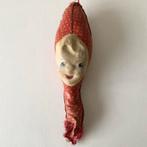 ANTIEK STOFFEN POPJE, ROOD MET STIPPEN, HANDGEMAAKT, Antiek en Kunst, Ophalen of Verzenden