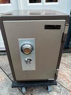 Robuuste 1 uur brandwerende Royal Safe R12 kluis brandkast, Huis en Inrichting, Brandblussers en Brandkasten, Ophalen, Zo goed als nieuw