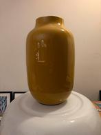 OVALE VAAS METAAL GEEL 30 CM pip Studio, Huis en Inrichting, Woonaccessoires | Vazen, Overige materialen, Geel, Ophalen of Verzenden