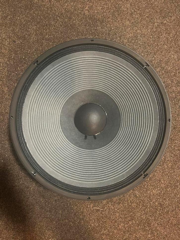 7 x JBL 2243 HPL 700 watt, Audio, Tv en Foto, Luidsprekers, Zo goed als nieuw, Subwoofer, 120 watt of meer, JBL, Ophalen of Verzenden