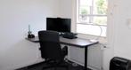 IKEA BEKANT Bureau - Donkerbruin/Grijs - Verstelbaar, Ophalen, In hoogte verstelbaar, Zo goed als nieuw, Bureau
