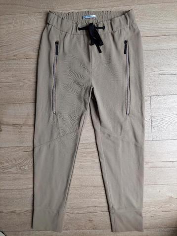 Nieuw broek lang94cm Daydream Medium elast.taille zandkleur. beschikbaar voor biedingen