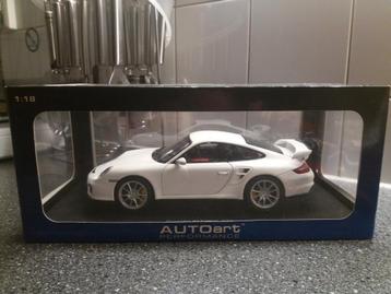 Autoart 77890 1/18 Porsche 911 997 GT2 beschikbaar voor biedingen
