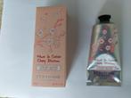 Cherry blossom / handcreme / douche-olie, Ophalen of Verzenden, Nieuw, Bodylotion, Crème of Olie