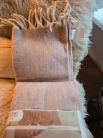 Roze Sprei / Plaid - Nieuw, Huis en Inrichting, Woonaccessoires | Plaids en Woondekens, Ophalen, Nieuw