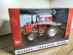 Te koop UH6701 Massey Ferguson 575 4-WD Gelimiteerd., Ophalen of Verzenden, Nieuw, Tractor of Landbouw, Universal Hobbies