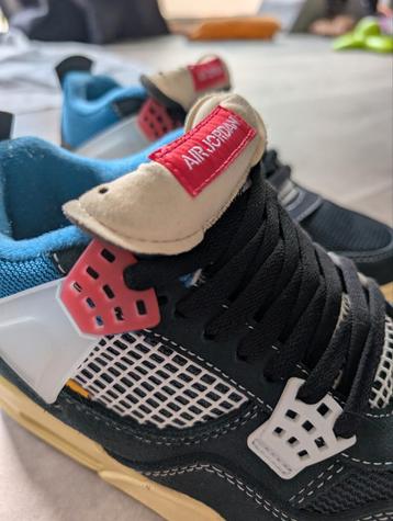 Nike Air Jordan 4 Retro x Union LA “Off Noir beschikbaar voor biedingen