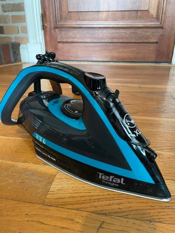 Tefal Puregliss FV8066 - Stoomstrijkijzer beschikbaar voor biedingen