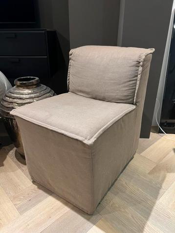 2 stuks Gelderland Young 2509 Endless eetkamerstoel beschikbaar voor biedingen