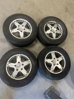 Toyota Land Cruiser 200 MOMO velgen | 285/60 R 18 INCH | WIN, 18 inch, Gebruikt, 285 mm, Banden en Velgen